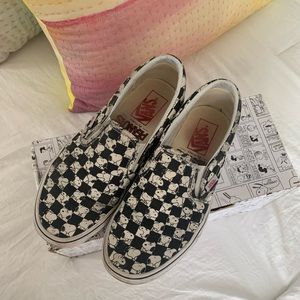 Snoopy Vans